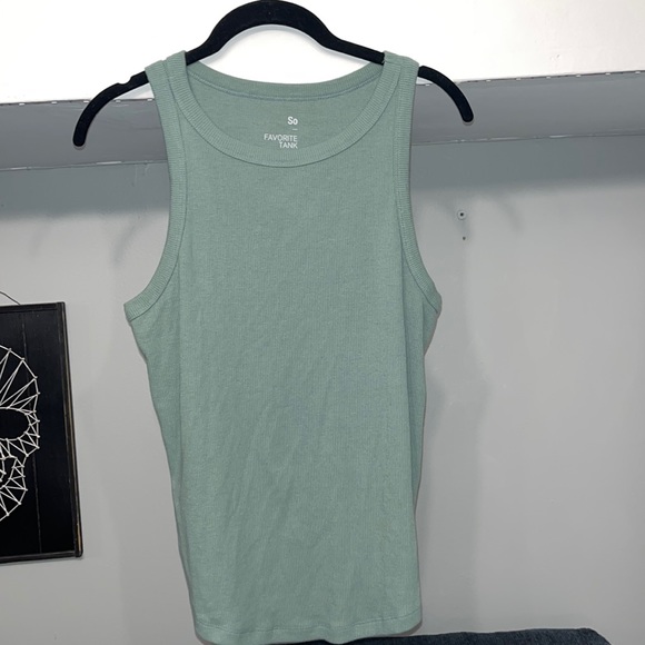 Tank top - Picture 1 of 2